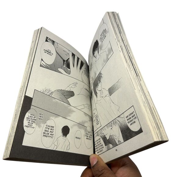 Land of the Blindfolded Vol. 4 English Shojo Romance Manga Sakura Tsukuba - Picture 8 of 8